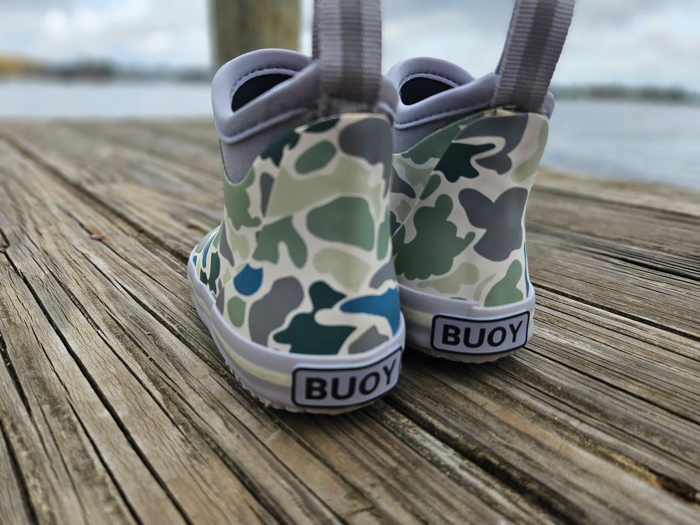 Kids White Duck Camo Buoy Boots